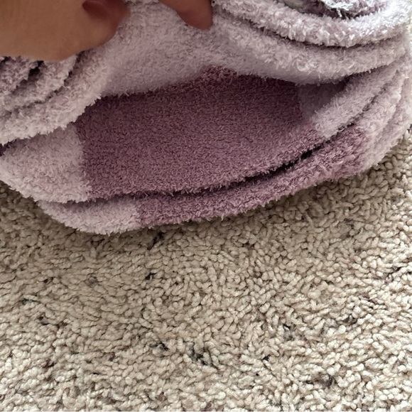 2/$20 - 3 pairs of cozy women’s plush socks sock size 9-11 - Picture 6 of 6